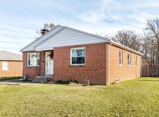 390 Topsfield Rd, Columbus, OH 43228