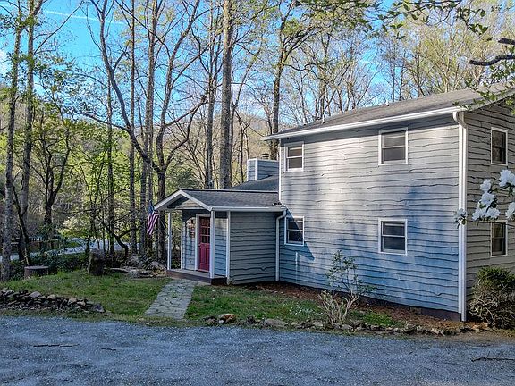 3rd image of 1862 Corbin Rd