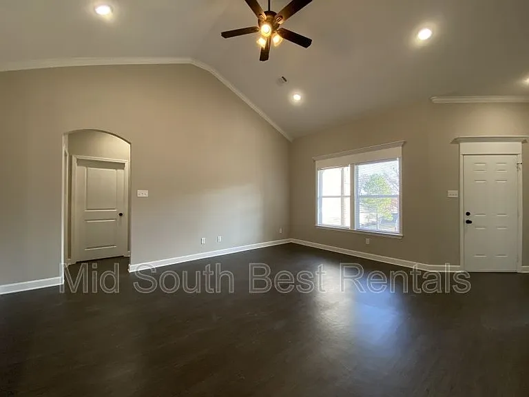 26 High Plains Dr — Photo 4