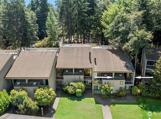 6049 139th Ave NE APT 146, Redmond, WA