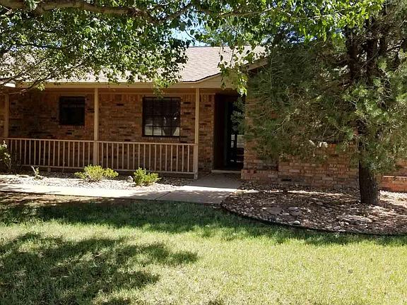 4th image of 2217 Putnam Dr