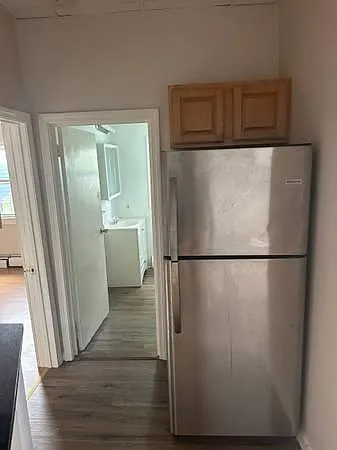 2 bed, 800 sqft, $1,695 — Photo 3