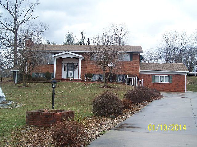1st image of 2750 Brookhaven Dr