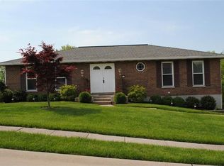 546 Village Dr, Edgewood, KY 41017