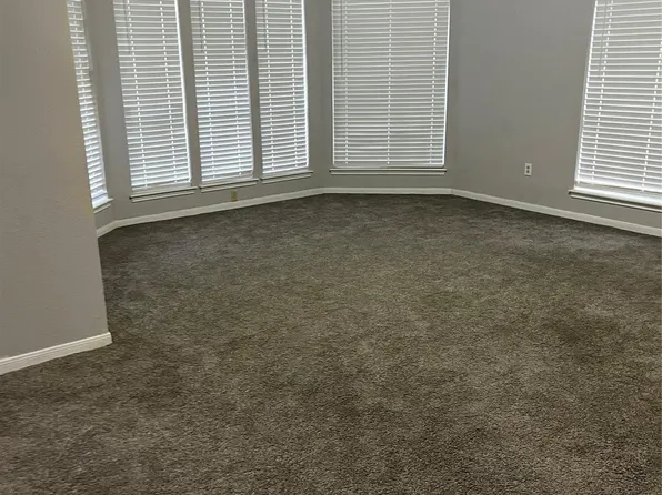 8011 Fresno Dr, Houston, TX 77083