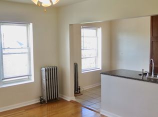 4338 S Drexel Blvd APT 30, Chicago, IL 60653