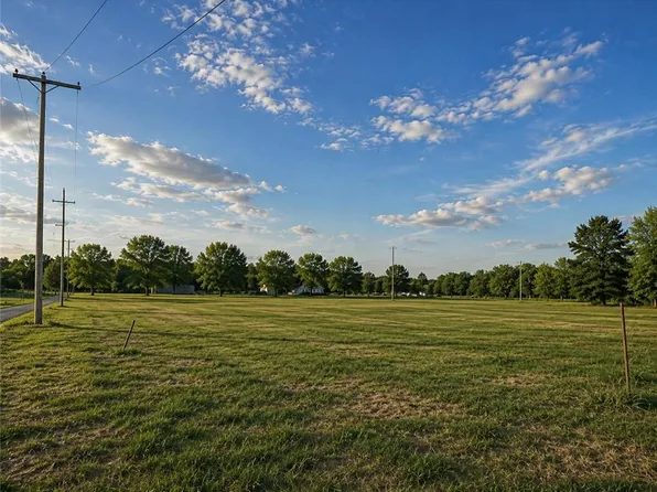 0 N 9th St, Chetopa, KS 67336