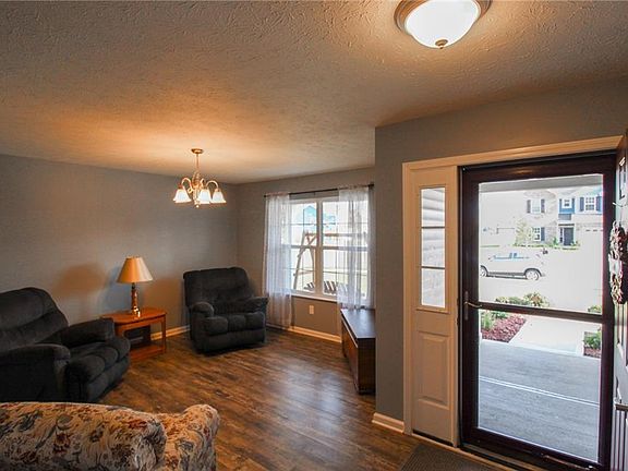5th image of 8170 Brookville Way