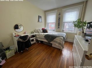 35 Gardner St APT 7, Boston, MA 02134