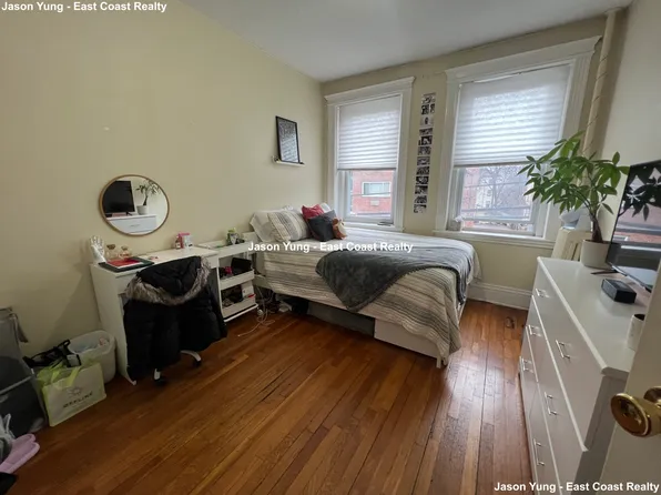 35 Gardner St APT 7, Boston, MA 02134