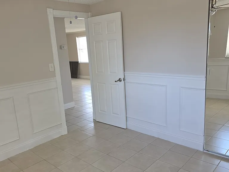 3110 Brompton Dr — Photo 1