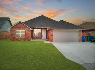 24 SW 148th St, Oklahoma City, OK 73170