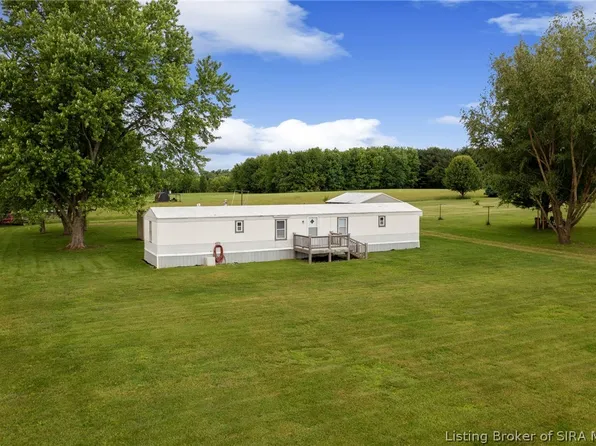 22613 Conway, Borden, IN 47106