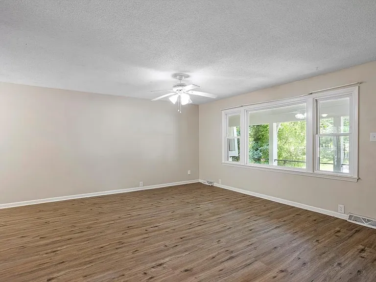 5302 Covey Ct — Photo 11