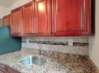 2200 Ryer Ave #4, Bronx, NY 10457