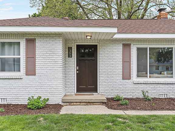 2nd image of 1393 Stanwood St NW