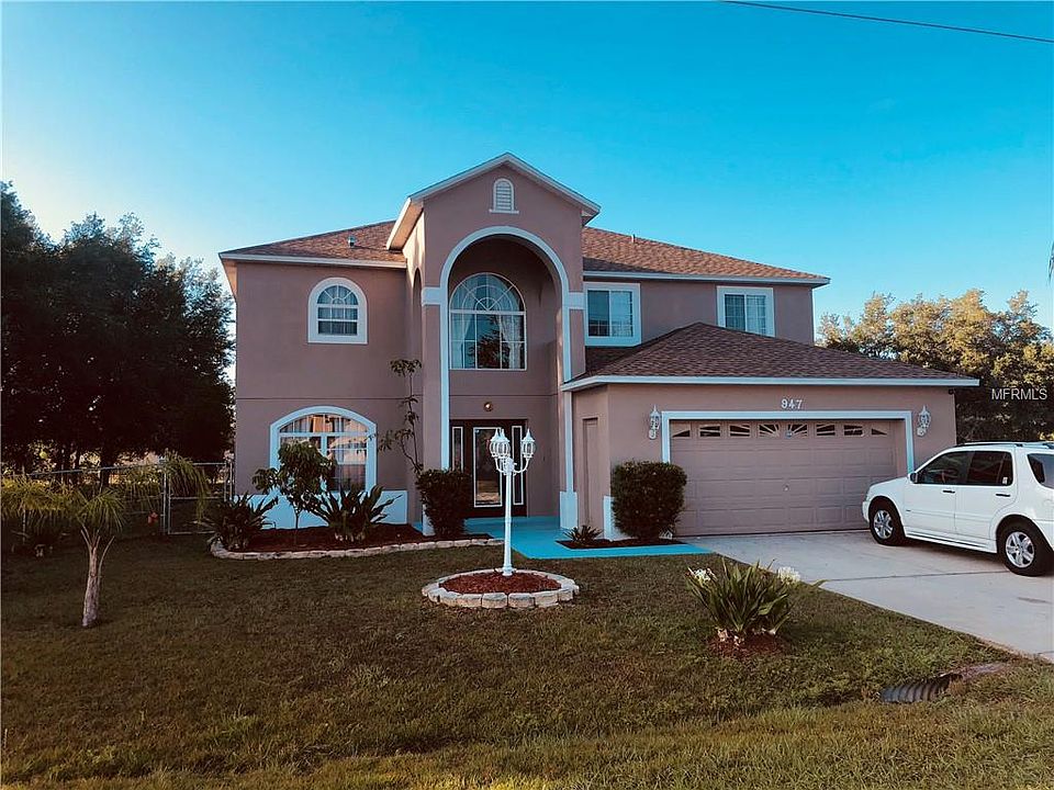 1st image of 947 Alsace Dr
