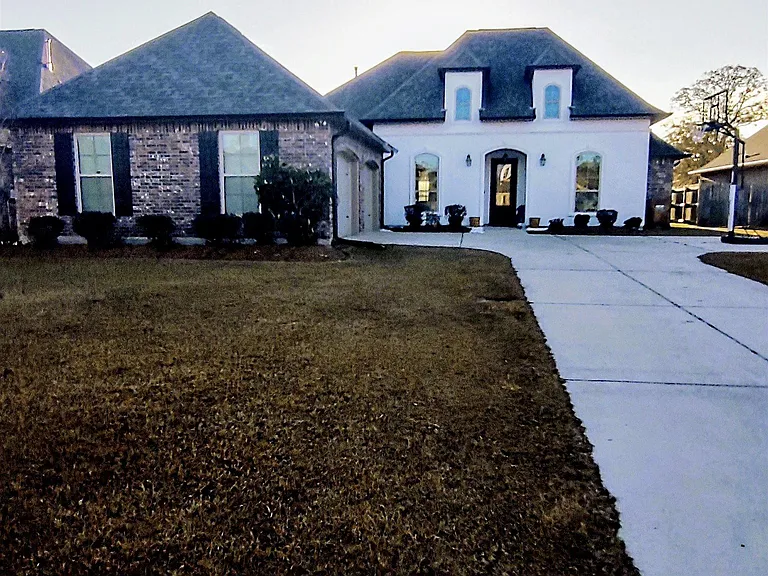 18081 Old Trail Dr — Photo 19