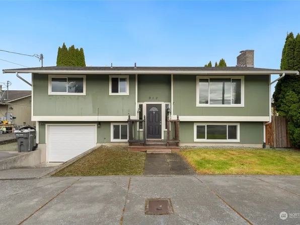 982 S Anacortes Street, Burlington, WA 98233