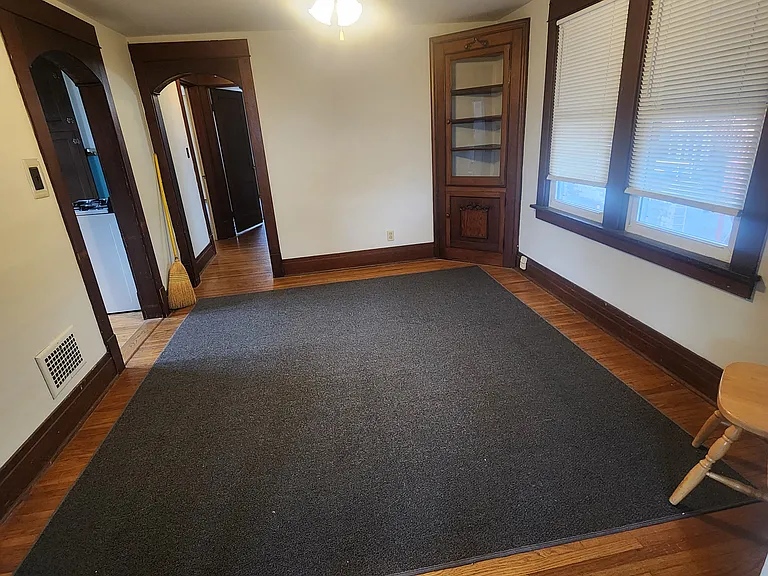 422 Shepard Ave #2A — Photo 3
