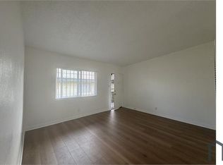 11106 S Normandie Ave #6, Los Angeles, CA 90044