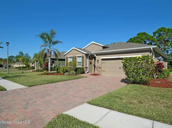 725 Remington Green Dr SE, Palm Bay, FL 32909