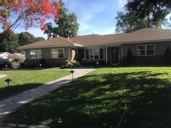 115 Aspinet Dr, Warwick, RI 02888