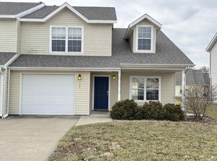 611 Goodrich Dr, Manhattan, KS 66502