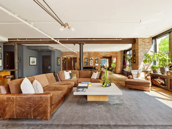 345 West 13th Street image 1 of 21