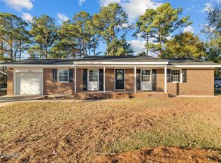 311 Thomas Dr, Jacksonville, NC 28546