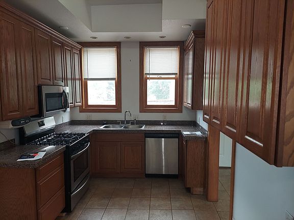 2nd image of 1148 7th St W #755