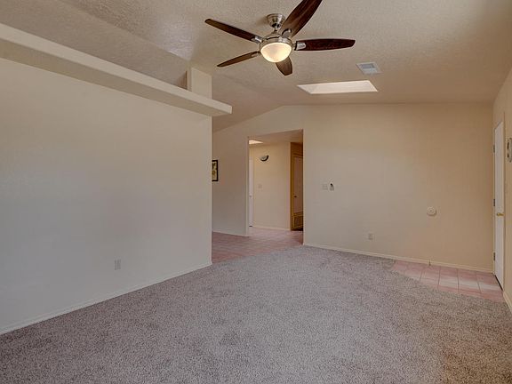 5th image of 1010 Cypress Ct SE