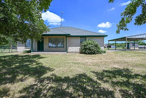 860 County Road 4270 Photo 1