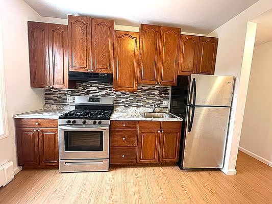 1st image of 23-11A Broadway #3T