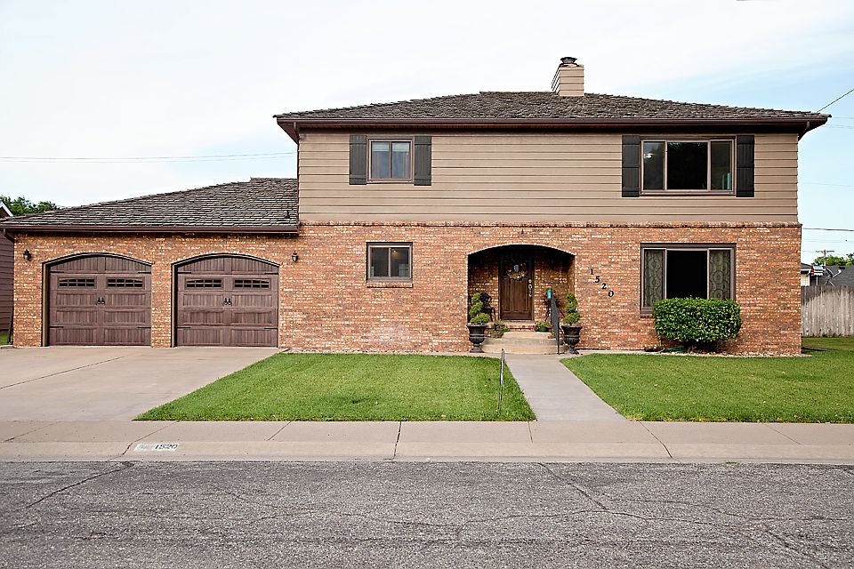 1520 Wheatridge, Great Bend