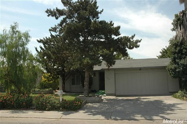 1st image of 548 Don Carlos Ct