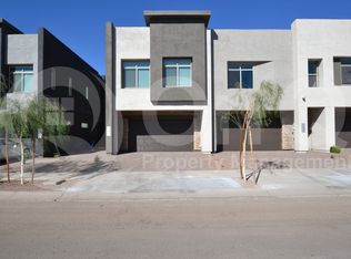 1968 W Kinfield Trl, Phoenix, AZ 85085