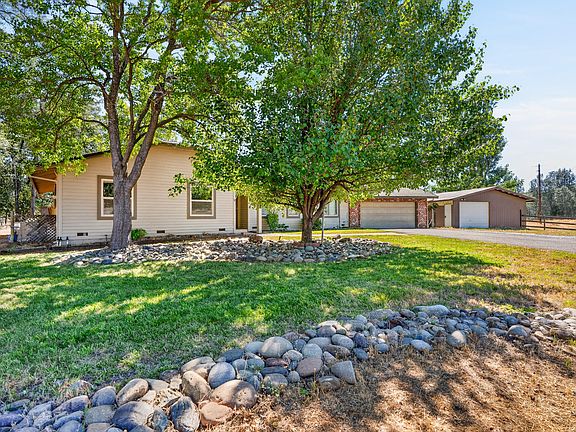 3rd image of 20019 Vernita Dr
