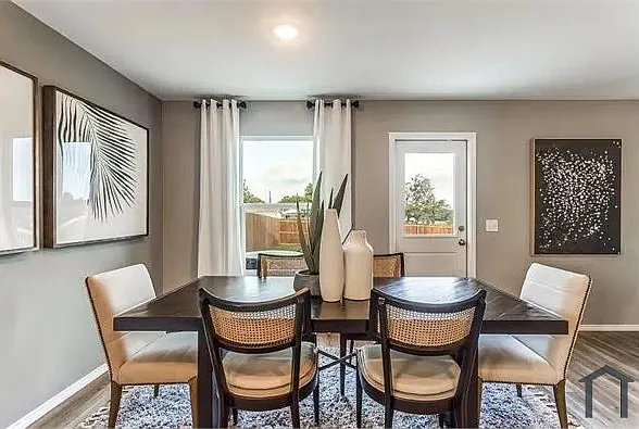 426 Lake Erie Dr — Photo 4