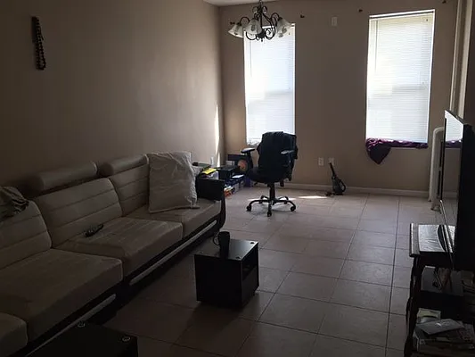 Rented by George Papataros, LREB | media 2