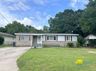 166 Rainbow Dr NW, Fort Walton Beach, FL 32548