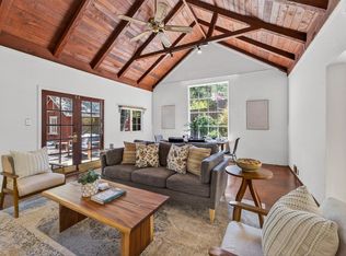11 Southbank Rd, Carmel Valley, CA 93924