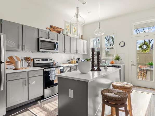 The Cottages at Greystone