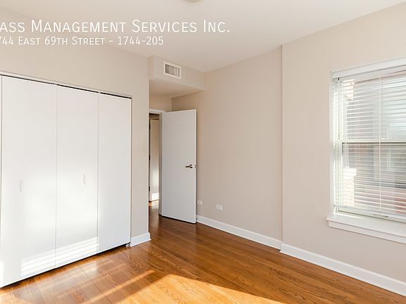 5th image of 1744 E 69th St #205