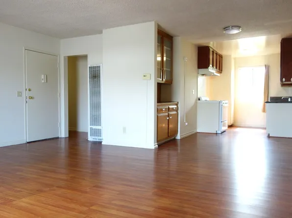 4360 Prospect Ave APT 6, Los Angeles, CA 90027