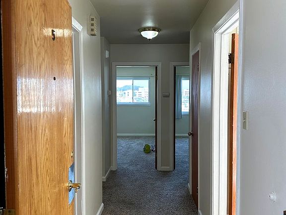 2nd image of 740 Anza St APT 5
