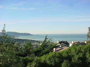 162 Crestmoor Cir, Pacifica, CA 94044