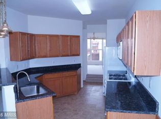 13420 Burrough Farm Dr, Herndon, VA 20171