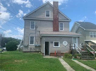 320 26th St APT 4, Virginia Beach, VA 23451