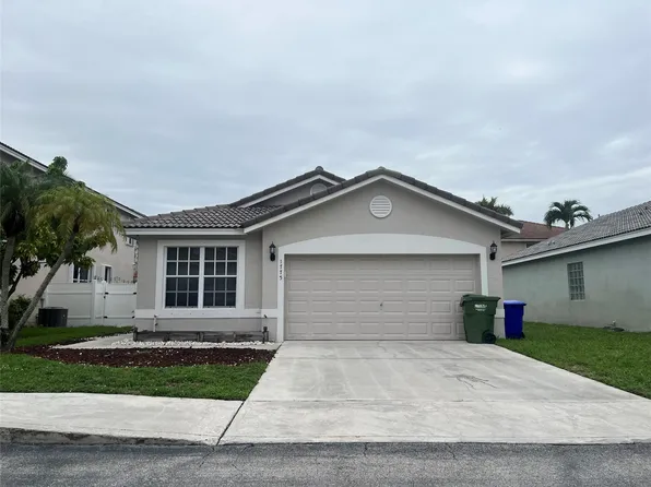 1775 NW 166th Avenue, Pembroke Pines, FL 33028